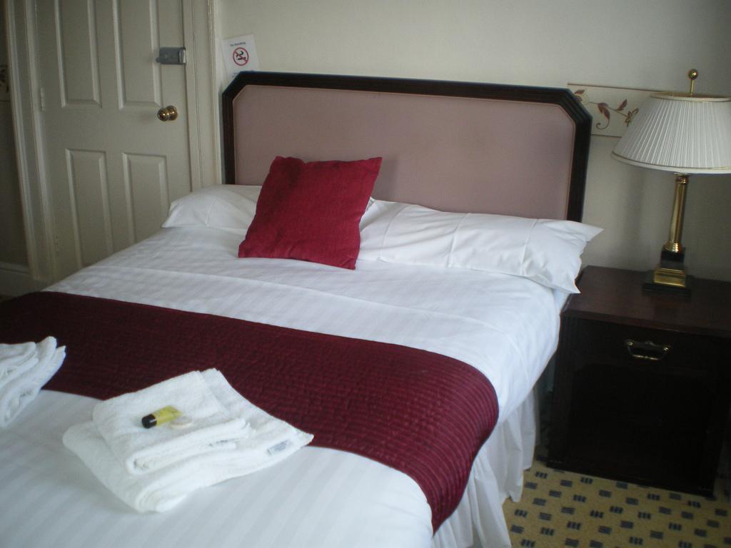 Crown Hotel Pwllheli Εξωτερικό φωτογραφία