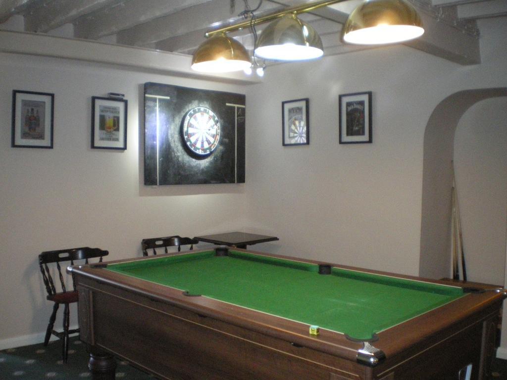 Crown Hotel Pwllheli Εξωτερικό φωτογραφία