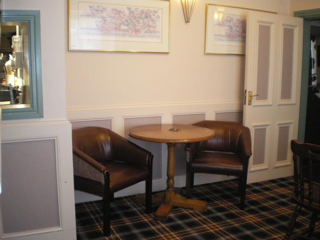 Crown Hotel Pwllheli Εξωτερικό φωτογραφία