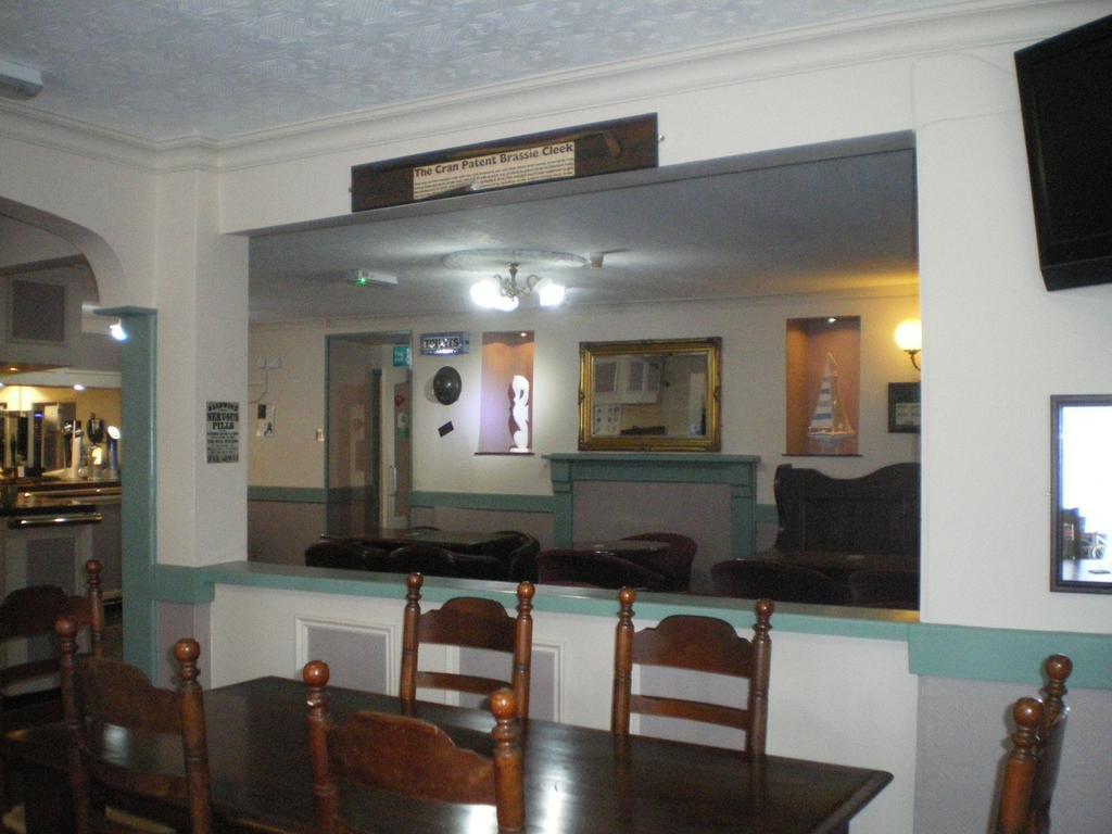 Crown Hotel Pwllheli Εξωτερικό φωτογραφία