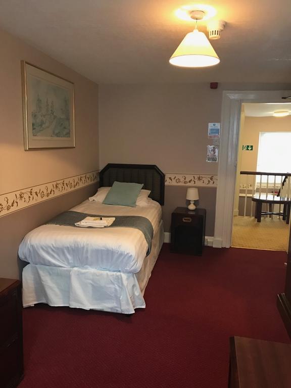 Crown Hotel Pwllheli Εξωτερικό φωτογραφία